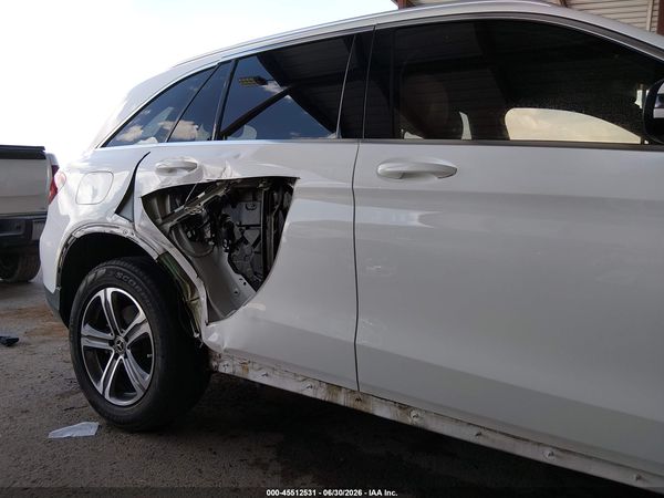 2018 MERCEDES-BENZ GLC 300 GLC300