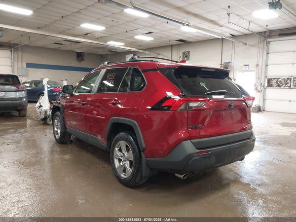 2024 TOYOTA RAV4 HYBRID XLE