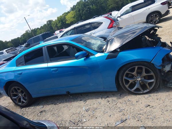 2016 DODGE CHARGER SXT