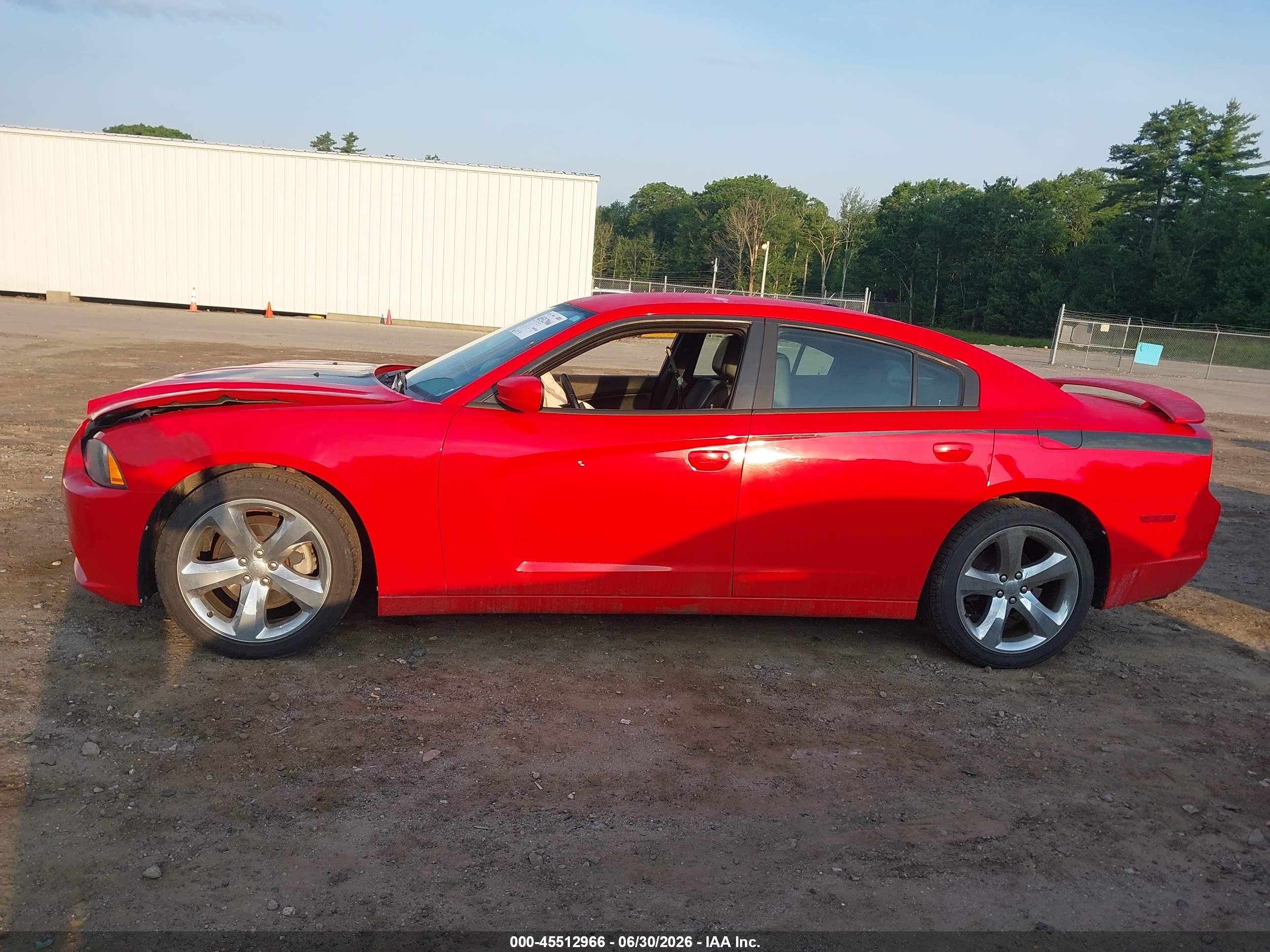 2013 DODGE CHARGER SXT