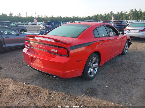 2013 DODGE CHARGER SXT