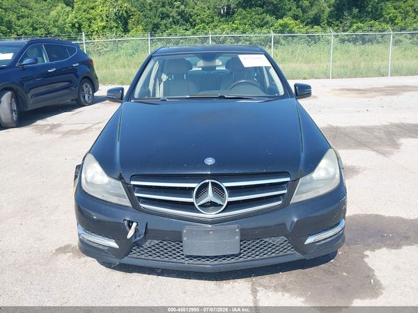 2013 MERCEDES-BENZ C 250 SPORT