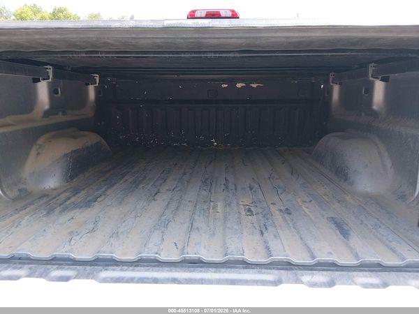 2017 CHEVROLET SILVERADO 1500 LT — I154