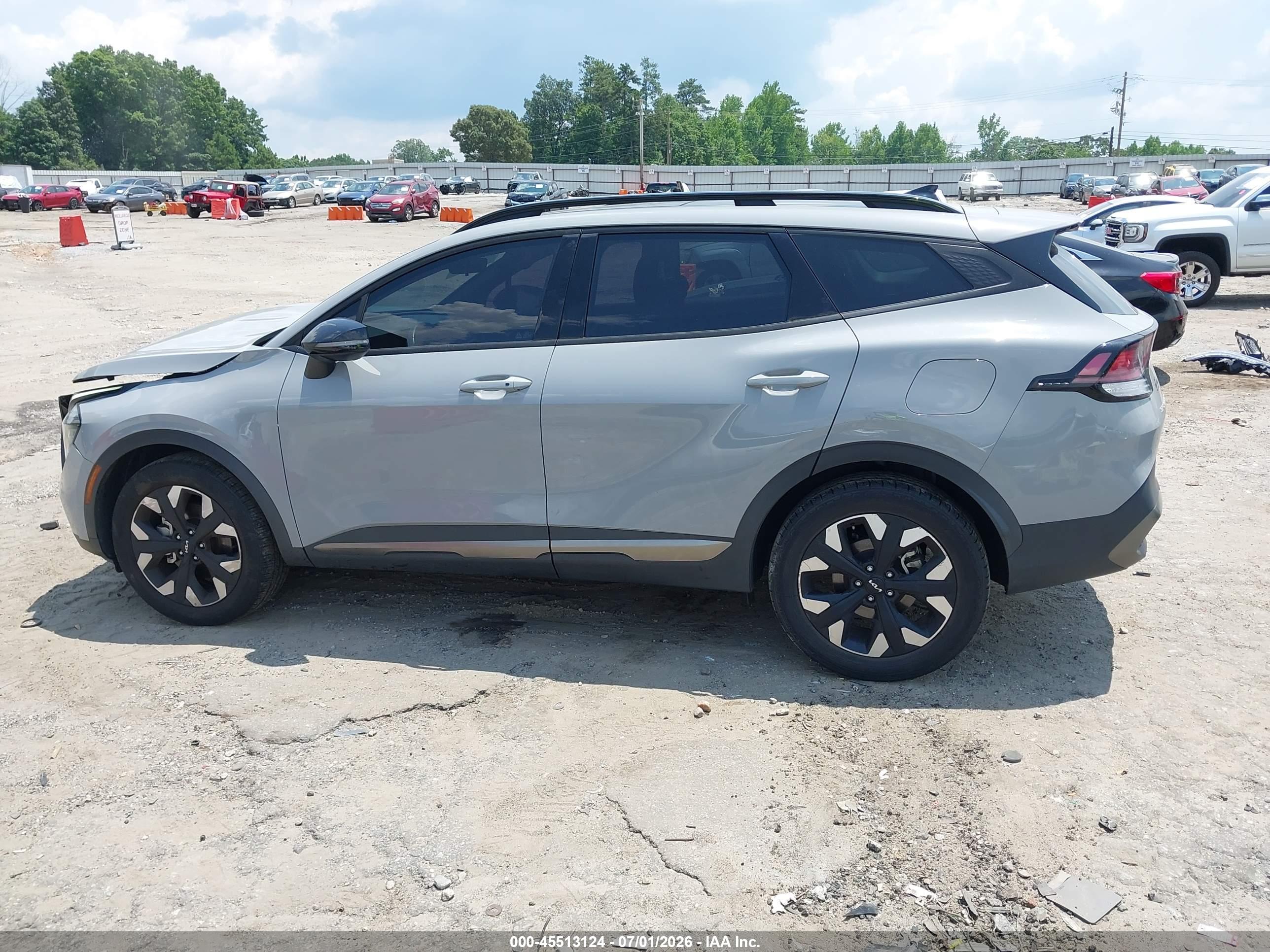 2024 KIA SPORTAGE X-LINE