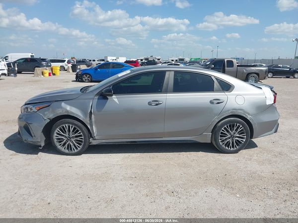2022 KIA FORTE GT-LINE