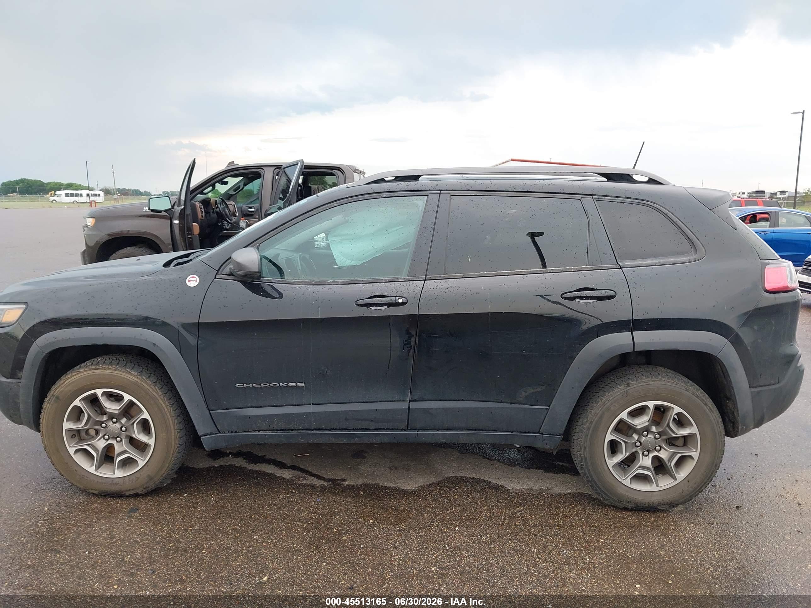 2020 JEEP CHEROKEE TRAILHAWK 4X4