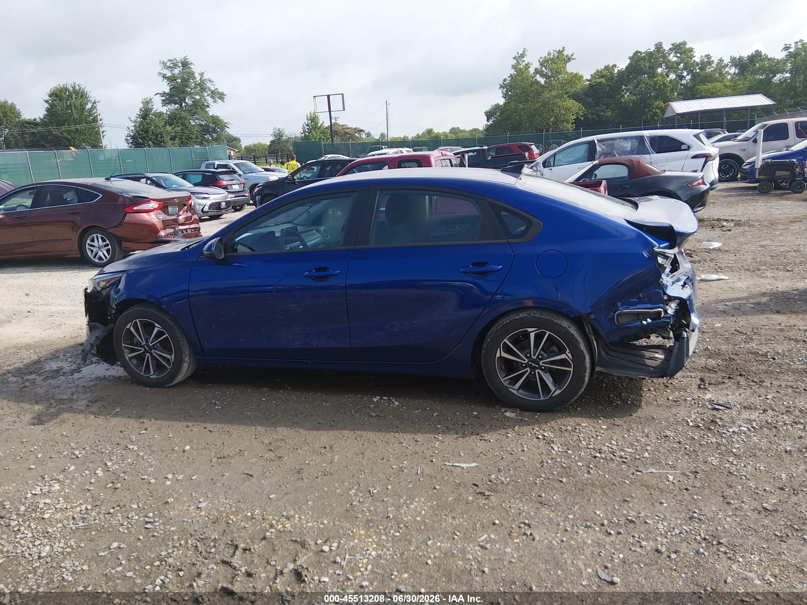 2023 KIA FORTE LXS