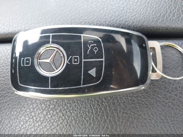 2023 MERCEDES-BENZ GLB 250 4MATIC