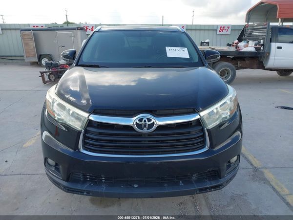 2016 TOYOTA HIGHLANDER XLE V6