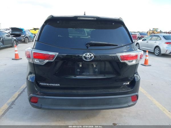 2016 TOYOTA HIGHLANDER XLE V6