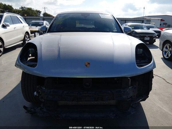 2024 PORSCHE MACAN T