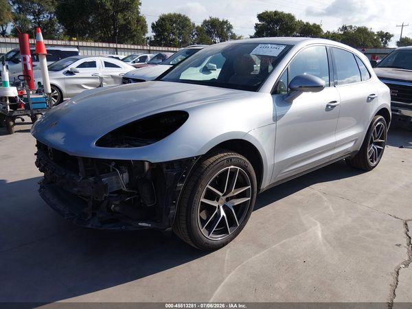 2024 PORSCHE MACAN T