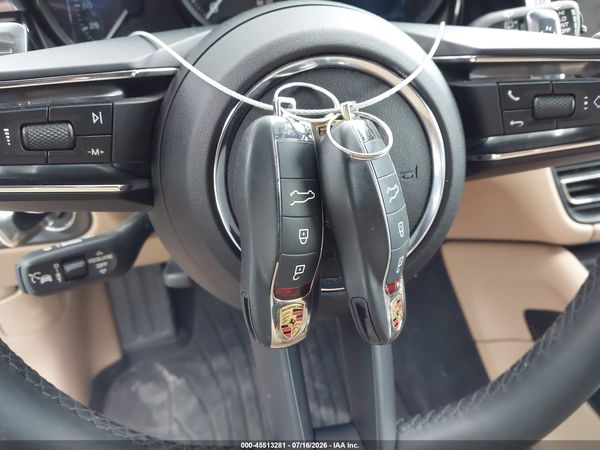 2024 PORSCHE MACAN T