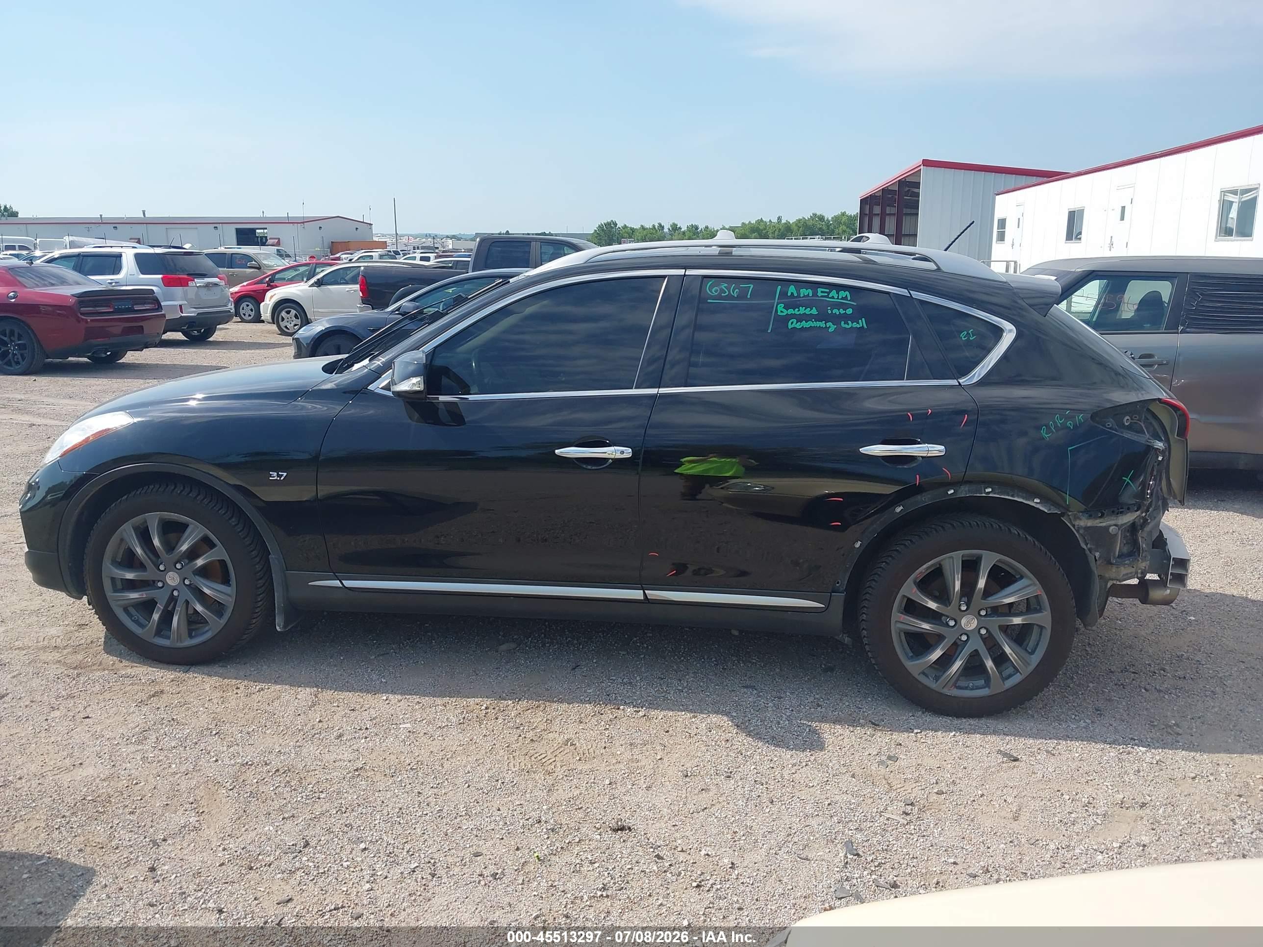 2016 INFINITI QX50