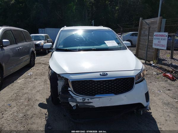 2017 KIA SEDONA LX