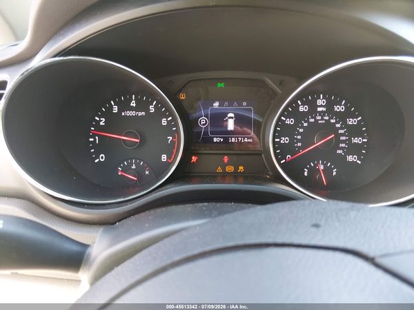 2017 KIA SEDONA LX