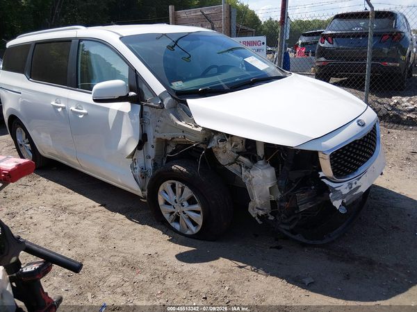 2017 KIA SEDONA LX