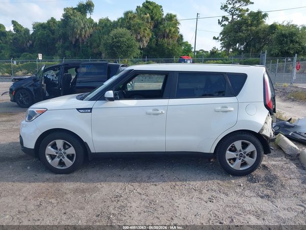 2019 KIA SOUL Base