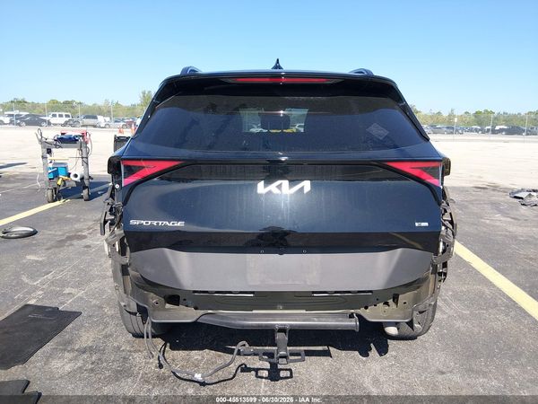 2023 KIA SPORTAGE X-LINE
