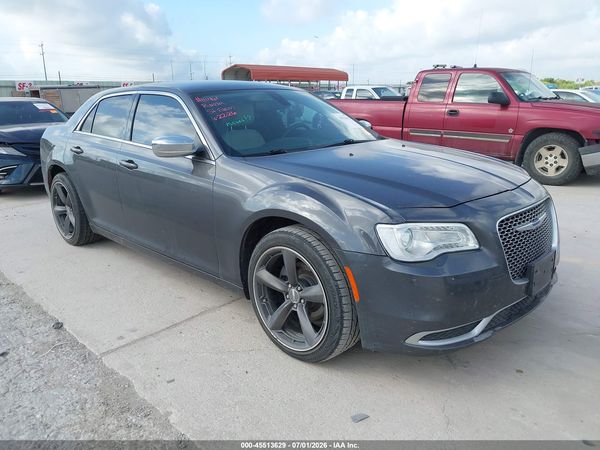 2019 CHRYSLER 300 TOURING