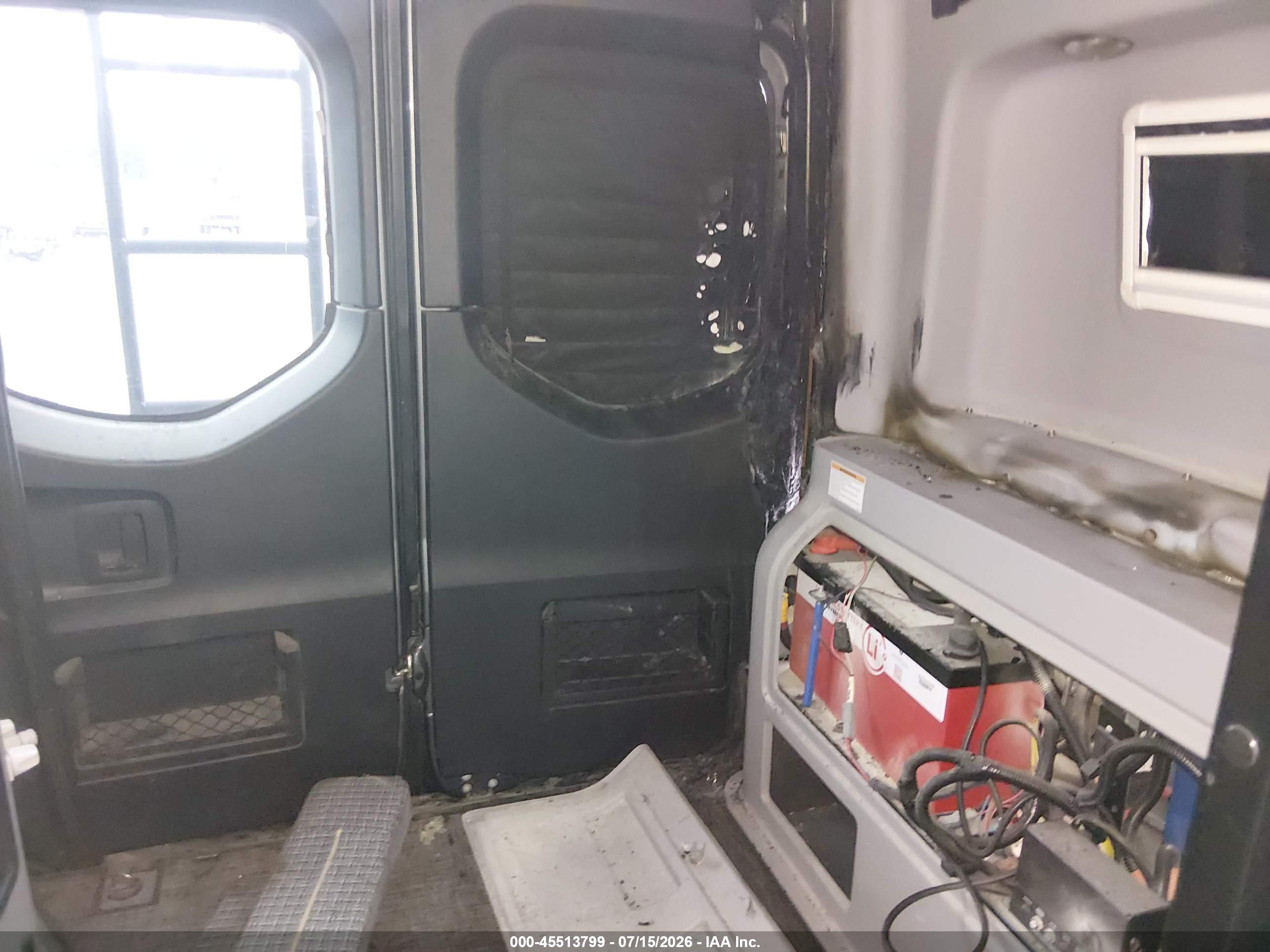 2022 MERCEDES-BENZ SPRINTER 2500 STANDARD ROOF V6