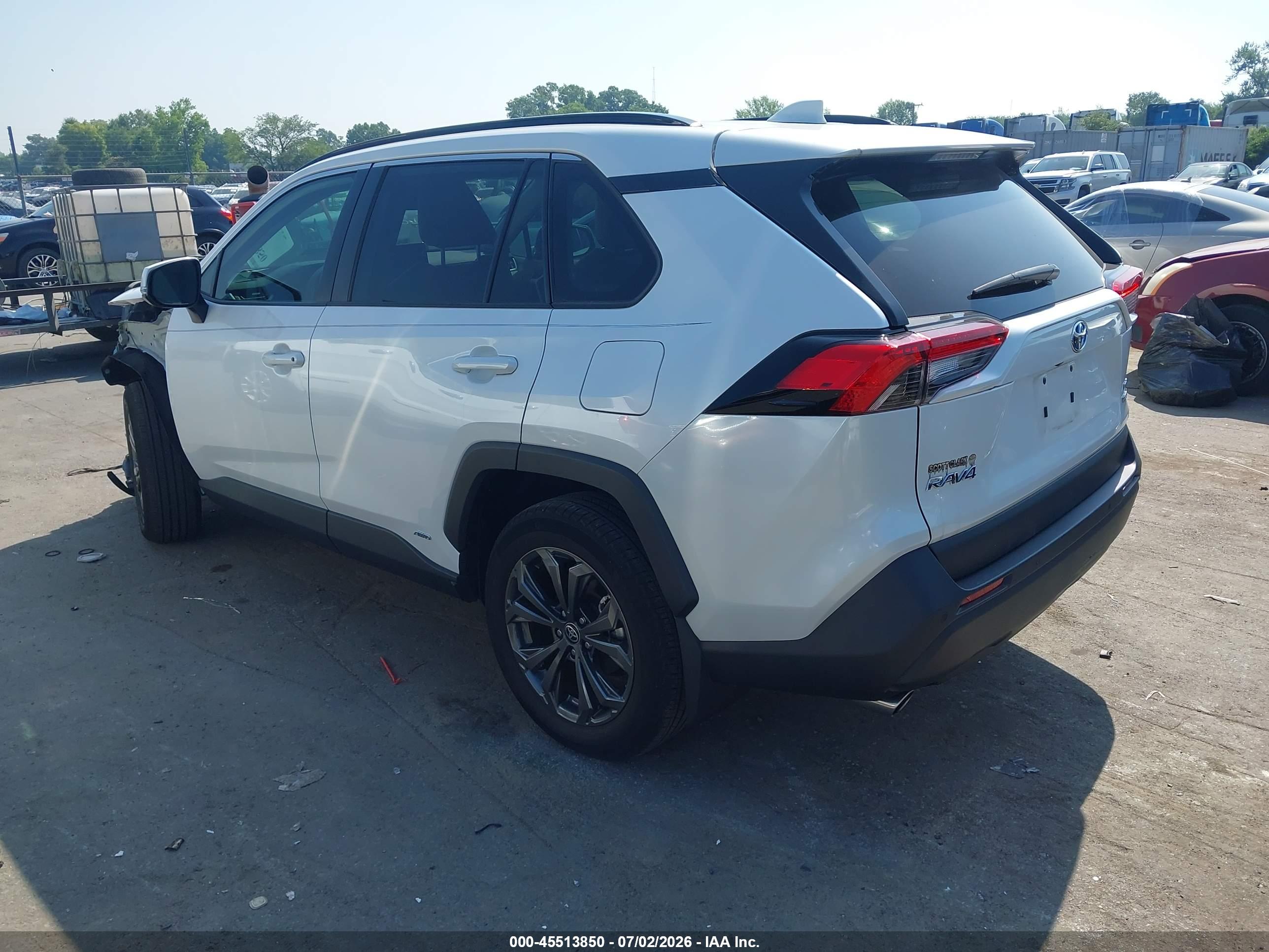 2024 TOYOTA RAV4 HYBRID XLE PREMIUM