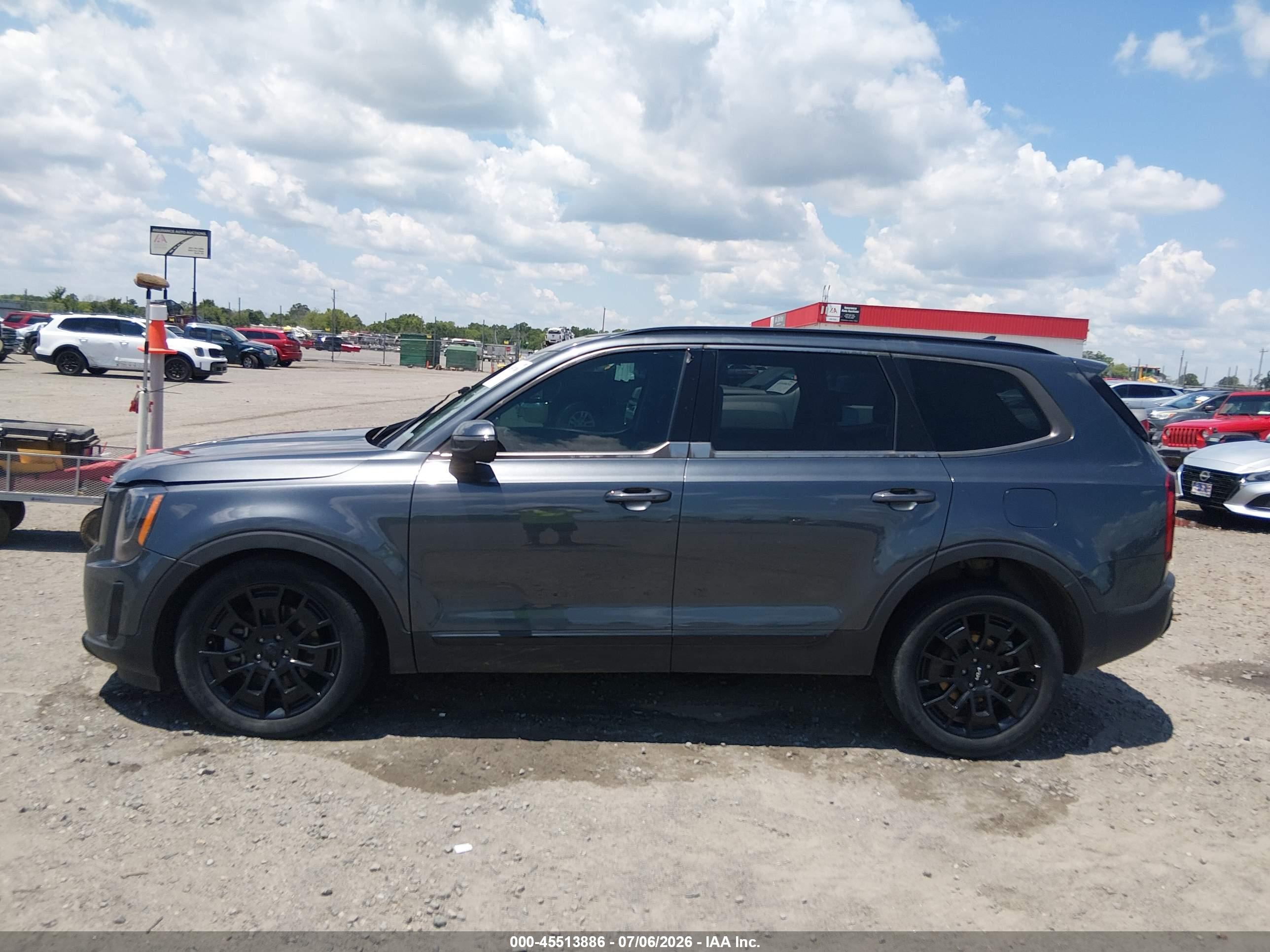 2022 KIA TELLURIDE EX