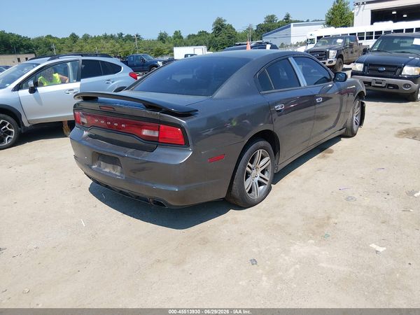 2013 DODGE CHARGER SE