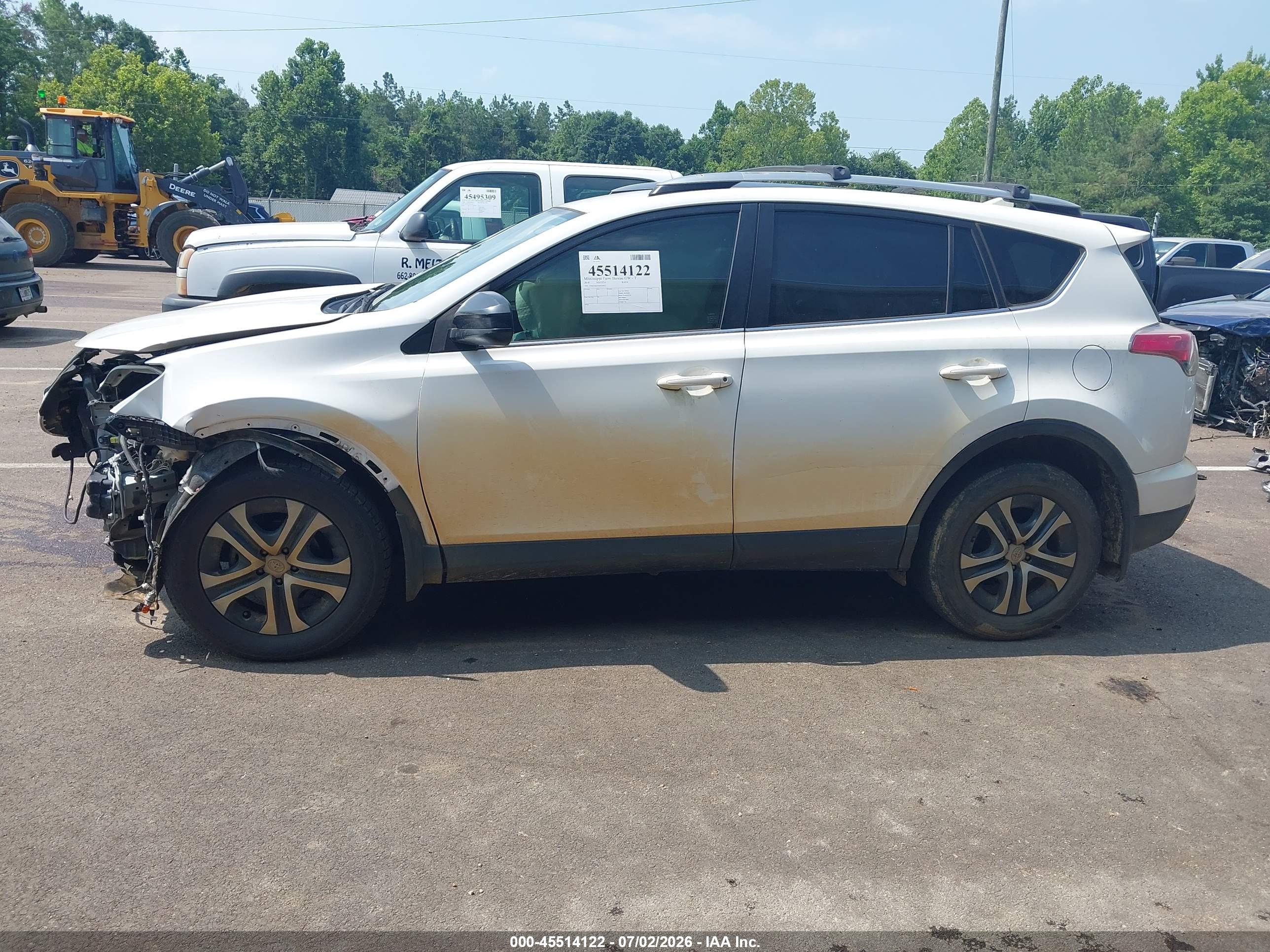 2018 TOYOTA RAV4 LE