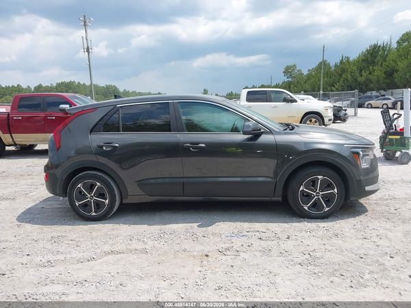 2025 KIA NIRO LX