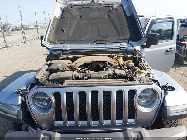 2018 JEEP WRANGLER UNLIMITED SAHARA 4X4