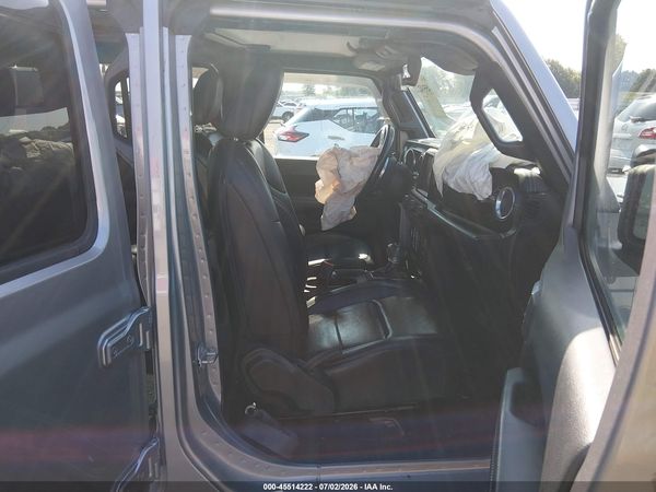 2018 JEEP WRANGLER UNLIMITED SAHARA 4X4