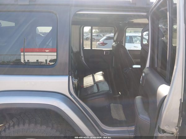 2018 JEEP WRANGLER UNLIMITED SAHARA 4X4