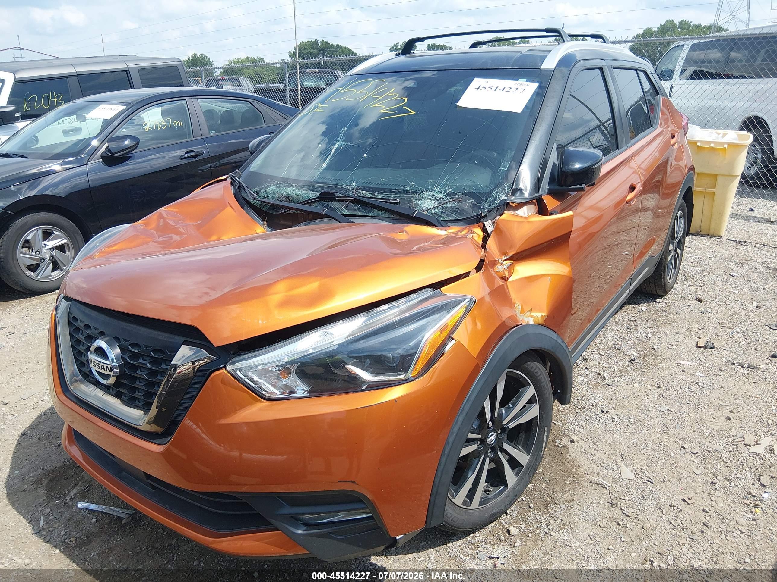 2020 NISSAN KICKS SR XTRONIC CVT — I2