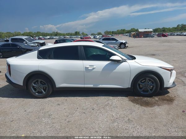 2025 KIA K4 LXS