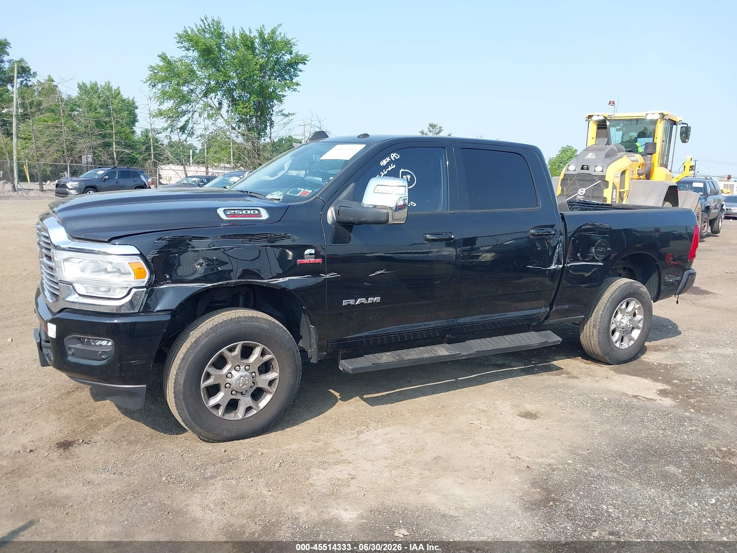 2023 RAM 2500 LARAMIE  4X4 6'4 BOX