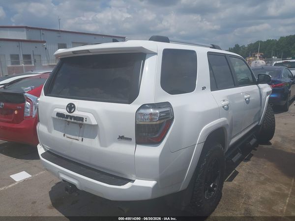 2022 TOYOTA 4RUNNER SR5 Prem