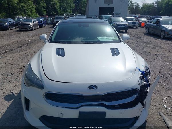 2018 KIA STINGER PREMIUM