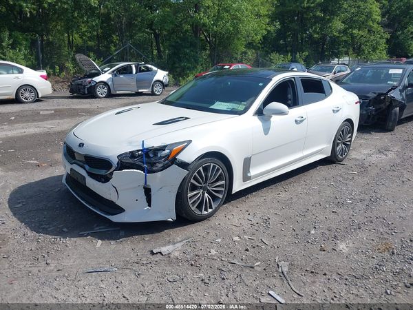 2018 KIA STINGER PREMIUM