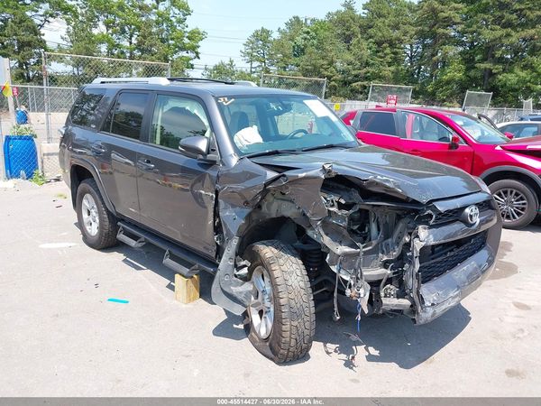 2018 TOYOTA 4RUNNER SR5 PREMIUM