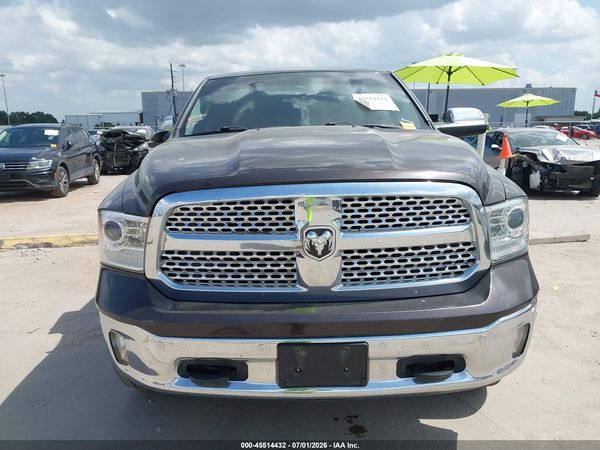 2017 RAM 1500 LARAMIE  4X4 5'7 BOX