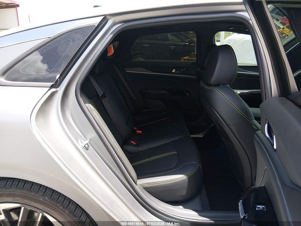 2025 KIA K5 GT