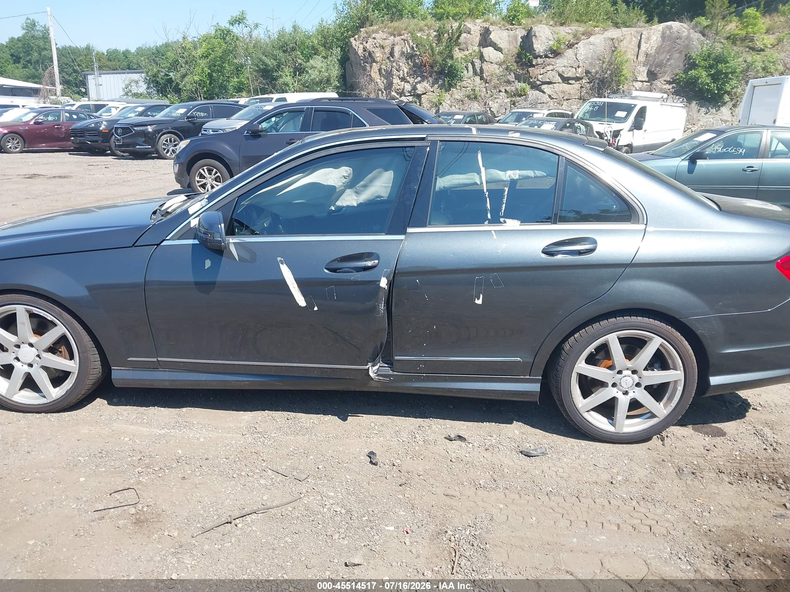 2013 MERCEDES-BENZ C 300 SPORT 4MATIC