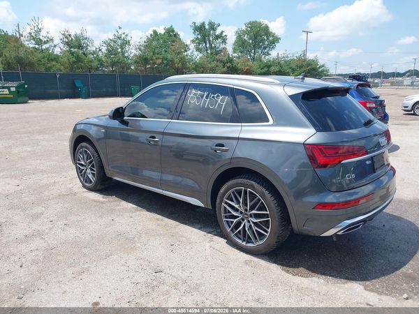 2022 AUDI Q5