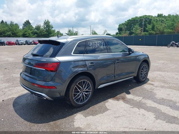 2022 AUDI Q5
