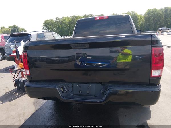 2018 RAM 1500 EXPRESS  4X2 6'4 BOX