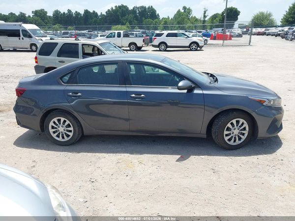 2023 KIA FORTE LX