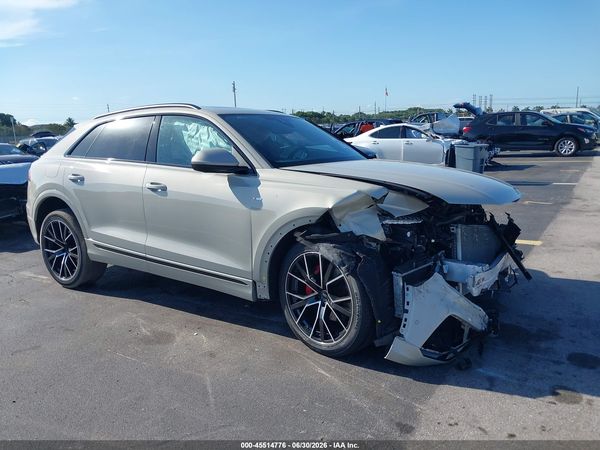2023 AUDI Q8