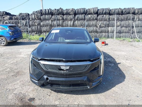2025 CADILLAC OPTIQ SPORT 2 AWD