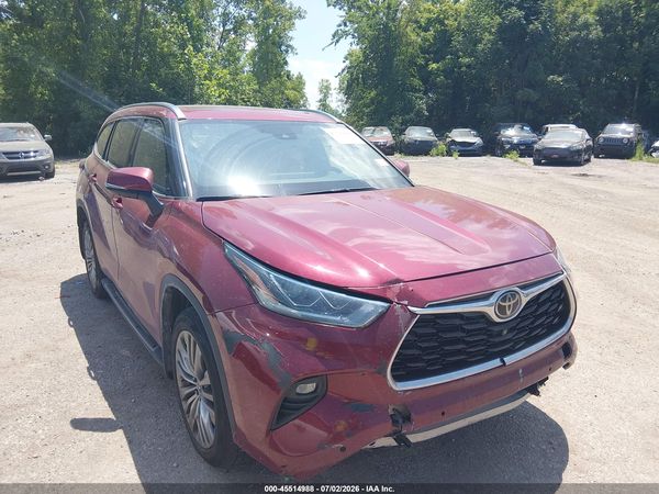 2021 TOYOTA HIGHLANDER PLATINUM